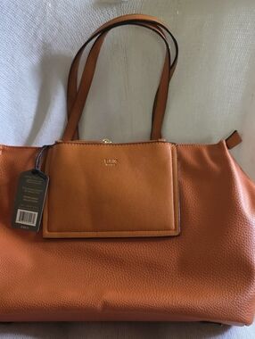 Tutilo Orange Pebbled Tote with Front Pocket